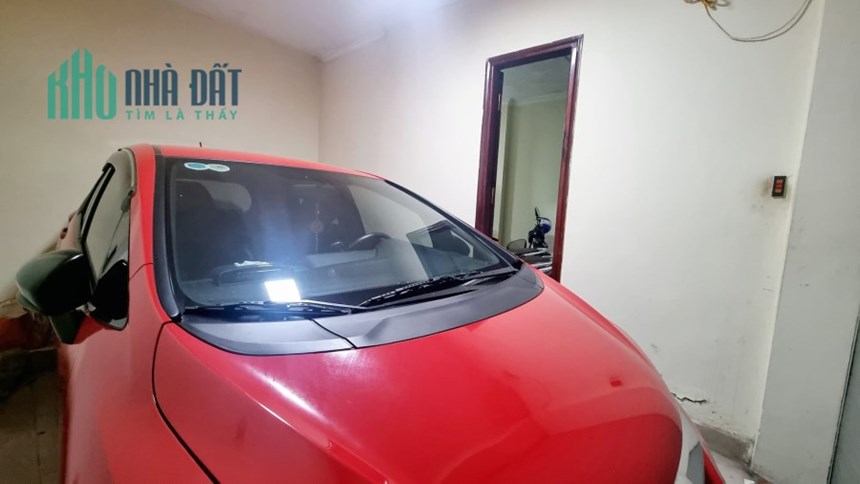 Trần Quốc Hoàn nhà phân lô vip mặt tiền 5,6m 5 tầng chỉ nhỉnh 12 tỷ khu vực dân trí cao an sinh