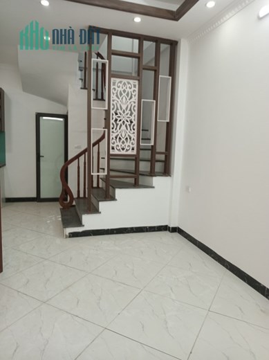 Bán nhà Đặng Văn Ngữ 35m2 5 tầng, ô tô đỗ cổng, 3 bước ra hồ Hồ Đắc Di, nhỉnh 5 tỷ, lh 0966037496