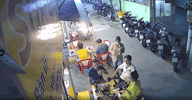 Sang nhượng quán nhậu mới khai trương tại khu tập trung