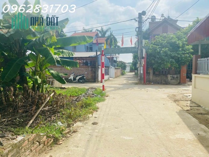 bán 140m đẹp nhất thôn 3 tân xã giá ưu đãi