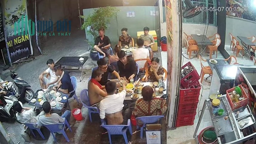 CẦN SANG QUÁN ĂN + NHẬU ĐƯỜNG BÌNH HOÀ 24