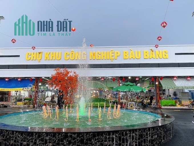 CẦN TIỀN XÂY NHÀ BÁN 2 LÔ ĐẤT LIỀN KỀ CHỢ KHU DÂN CƯ GIÁ 900TR/NỀN
