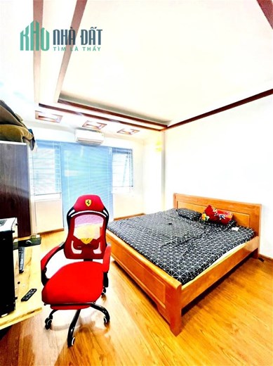 Bán nhà Thoáng,mới Định Công Hạ– Ôtô đỗ cửa gần 35m²  5T x 4m, giá 4.05tỷ