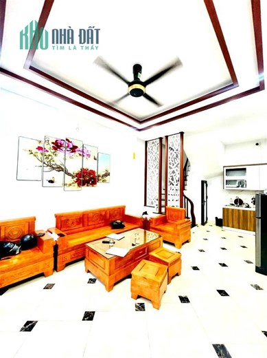 Bán nhà Thoáng,mới Định Công Hạ– Ôtô đỗ cửa gần 35m²  5T x 4m, giá 4.05tỷ