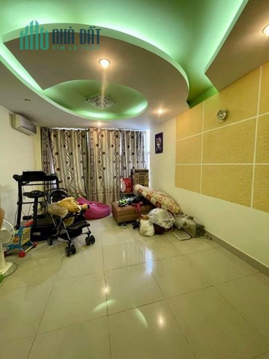 NHỈNH 6 TỶ - SÁT MẶT TIỀN 10M - 4 TẦNG MỚI ĐẸP - DT KHỦNG - PHÙNG VĂN CUNG - PHÚ NHUẬN