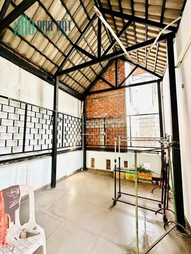 NHÀ BÁN ĐƯỜNG PHAN ĐĂNG LƯU PHÚ NHUẬN - XE HƠI ĐẬU CỬA - 4 TẦNG MỚI ĐẸP Ở NGAY - GIÁ TỐT -TẶNG FULL