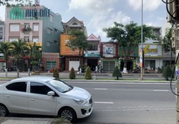 Cho thuê nhà 3 tầng mặt tiền 192 Cách mạng tháng 8, Phường Khuê Trung, Quận Cẩm Lệ