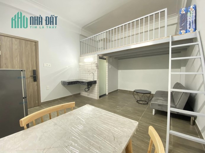 Phòng mới xây có thể ở liền - Giá chỉ 4tr - Nguyễn Hữu Tiến, Free xe