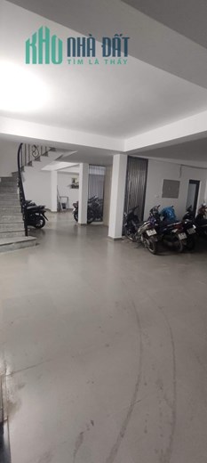 155m 9 Tầng 33 Phòng Khép Kín 1.8 Tỷ 1 Năm Cho Thuê Đường Láng Đống Đa. Dòng Tiền Ổn Định. Chủ Cần