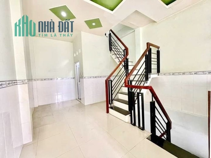 Nhà bán 4 Tầng hẻm thông 101 Bùi Minh Trực P5Q8 - Giá : 4 Tỷ 779