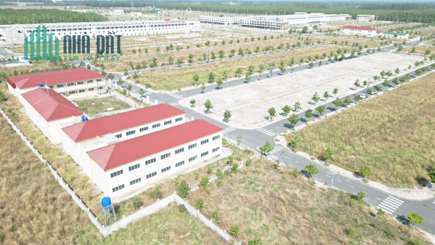 "Bán nhanh giá tốt lô đất nền 100m2 sổ sẵn tại Nam An Bàu Bàng giá 1 tỷ 550 triệu "