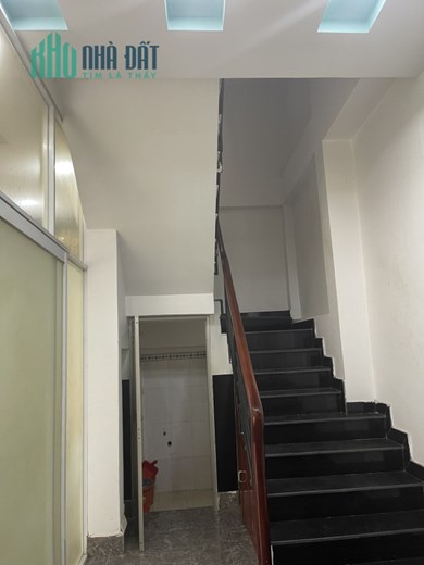 cần cho thuê nhà nguyên căn tại 56/9a Văn Chung, Phường 13, Quận Tân Bình