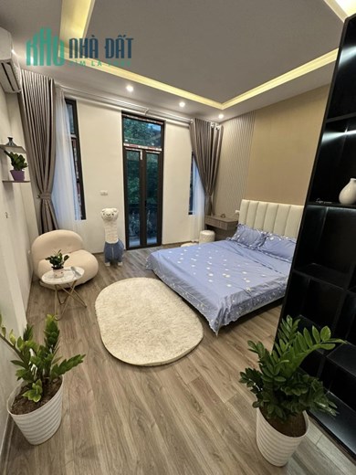 BÁN NHÀ PHƯƠNG MAI, PHÂN LÔ, Ô TÔ, TẶNG NỘI THẤT, 35M2 4T MT4M, GIÁ 5.5 TỶ
