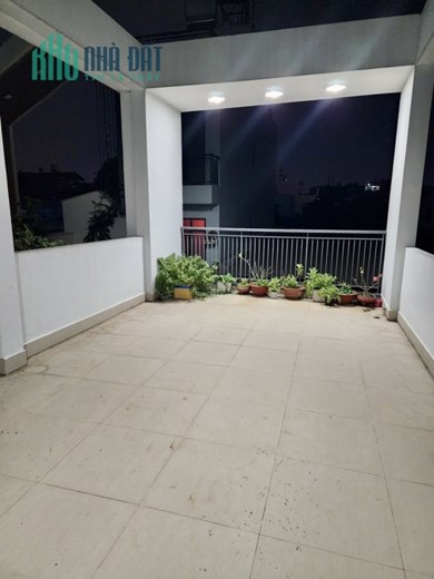 Bán Nhà HXH 3Tầng 4Mx15M Phường 15 Quận Tân Bình nhỉnh 5tỷ