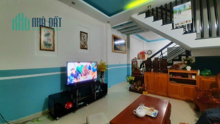 ( Loa Loa ) Cần tiền bán gấp Nhà gần trung tâm đường Đồng Tâm, Đà Lạt giá chỉ 5.7 tỷ