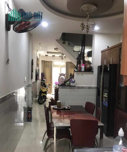 2 mặt hẻm xe hơi 20m ra Phan Văn Trị, 3.5x11.5M, Nhà ngon 2 Tầng, giá chỉ 4 tỷ xíu