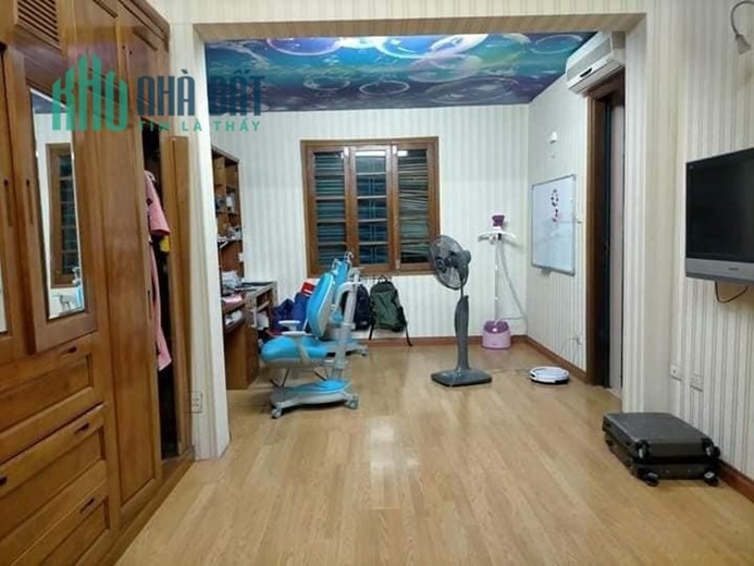 NHÀ NGUYỄN PHÚC LAI, QUẬN ĐỐNG ĐA, Ô TÔ TRÁNH, CHỈ 17 TỶ