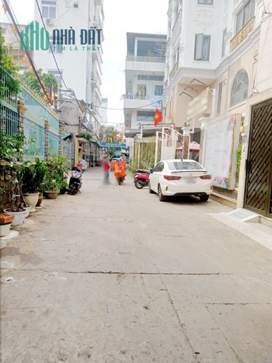 Nhà bán 4 Tầng hẻm thông sát đường Đặng Chất P2 Q8 - Giá : 6 Tỷ