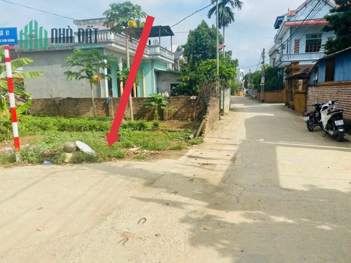 HÀNG MỚI RA LÒ NHANH TAY THÌ CÒN
DUY NHẤT LÔ GÓC 140M TRỤC CHÍNH THÔN 3 TÂN XÃ