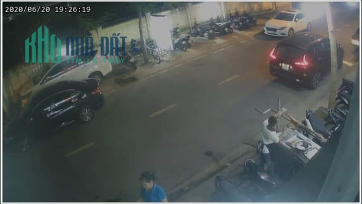 Chính chủ cần tiền bắt đáy chứng khoán, Cần sang nhựng lại quán tâm huyết, Địa chỉ: 21 Quảng Đức,