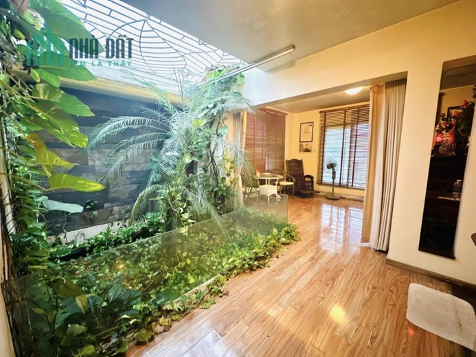 BÁN BIỆT THỰ 208 GIẢI PHÓNG, 152M2 GIÁ CHỈ 23 TỶ