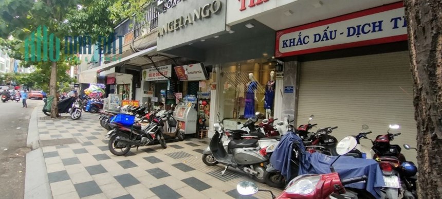 Cho Thuê MBKD tại 143 Nguyễn Trãi, Bến Thành Q1, DT40m2 chỉ 43tr/th. LH:0906247498