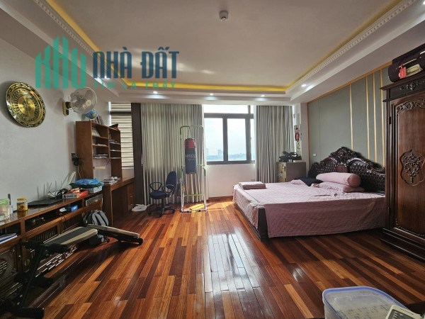 Toà Căn Hộ Dịch Vụ Apartment Trích Sài, Hồ Tây, View Hồ, Ô tô, Gara, 121m 8 Tầng MT 9m Sang Xịn LH