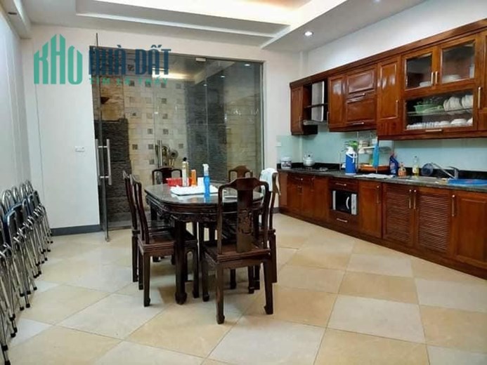 NHÀ TRẦN QUANG DIỆU, QUẬN ĐỐNG ĐA, PHÂN LÔ, Ô TÔ TRÁNH, CHỈ 17.5 TỶ