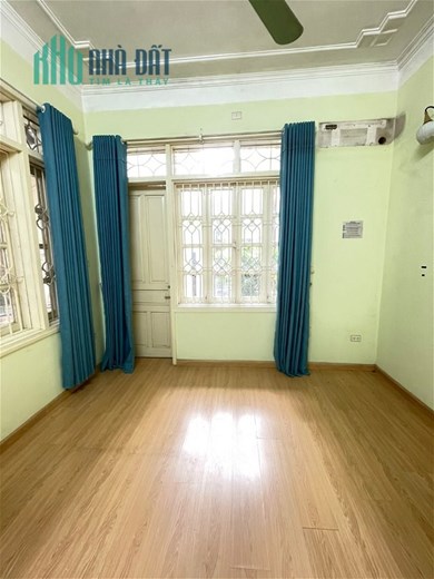 Bán nhanh 55m2 Phố Đoàn Thị Điểm, Đống Đa Mt: 5m - Nhà mới đẹp, Gara ô tô Chỉ 6,x Tỷ
