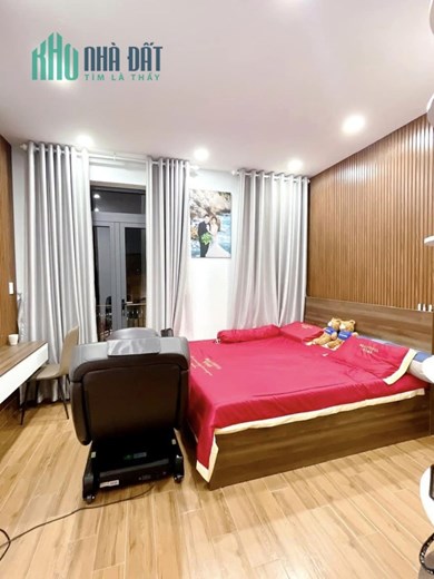 GIÁ  CHỈ CÒN 6.5 TỶ. SIÊU PHẨM GÒ VẤP - XE HƠI NGỦ TRONG NHÀ - 39M2 -TẶNG FULL NỘI THẤT