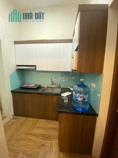 Cho thuê nhà làm văn phòng, studio phố Quán Thánh, Ba Đình