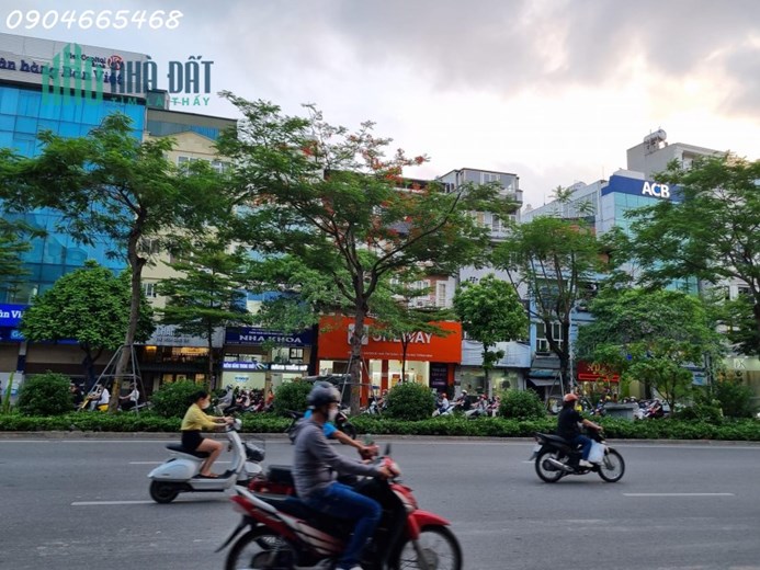 Bán tòa Văn phòng Mặt phố Nguyễn Văn Cừ siêu đẹp, 6 tầng thang máy, kinh doanh đỉnh.