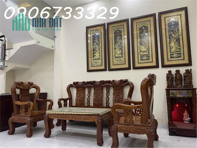 Bán nhà 4 tầng 4.6x12m ô tô đậu cửa Q7 nhỉnh 7 tỷ