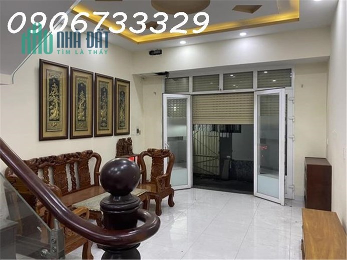 Bán nhà 4 tầng 4.6x12m ô tô đậu cửa Q7 nhỉnh 7 tỷ