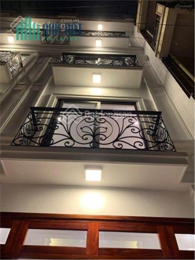 Số 38 lô B ĐTM Trung Yên0975 983 ***) giá 40tr/th, chính chủ cho thuê nhà 6 tầng mới, thang máy Nhật