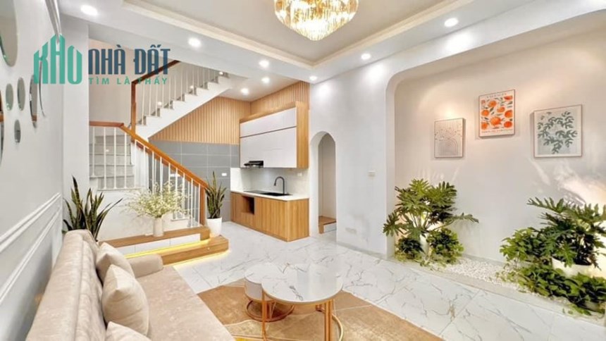 Bán nhà Ngõ Chợ Khâm Thiên 40m2 x4Tầng,ngõ thông, full nội thất,Ở Ngay! Giá 4.5 tỷ 0969693855.