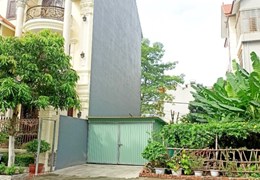 Bán đất Biệt thự tuyến 2 Lê Hồng Phong lô 16D diện tích 135m hướng Đông Bắc, giá 81 tr/m