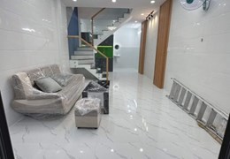 NHÀ MỚI TINH LUNG LINH, KHU VIP TÊN LỬA, HẺM THÔNG CÁC NẺO. Q.BÌNH TÂN