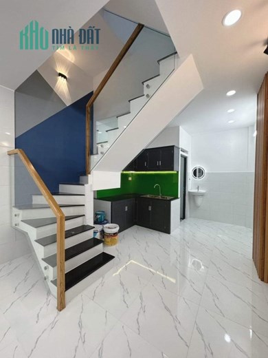 NHÀ MỚI TINH LUNG LINH, KHU VIP TÊN LỬA, HẺM THÔNG CÁC NẺO. Q.BÌNH TÂN