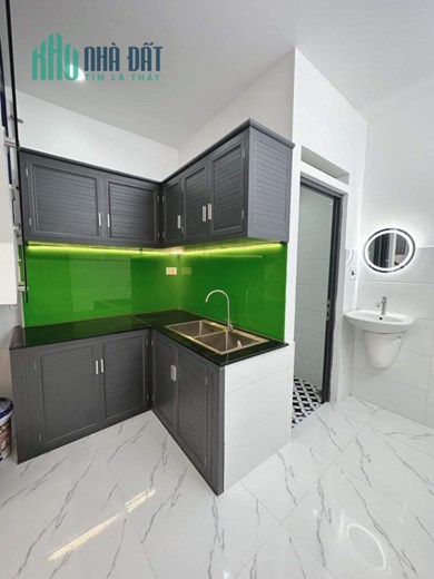 NHÀ MỚI TINH LUNG LINH, KHU VIP TÊN LỬA, HẺM THÔNG CÁC NẺO. Q.BÌNH TÂN