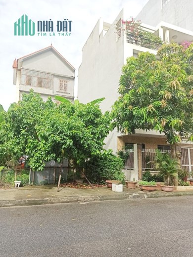 Bán đất Biệt thự lô 16 Lê Hồng Phong, diện tích 135m ngang 9 GIÁ 80 tr/m