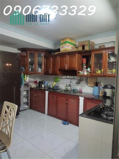 Bán nhà 3 tầng mặt tiền đường Q7 ô tô ngủ trong nhà chỉ nhỉnh 6 tỷ