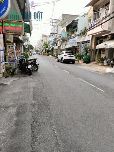 *Bán Gấp Nhà MT đường số 8 BHH A Ngay ngã tư bốn xã 38m2,2 Tầng Chỉ 3 tỷ190