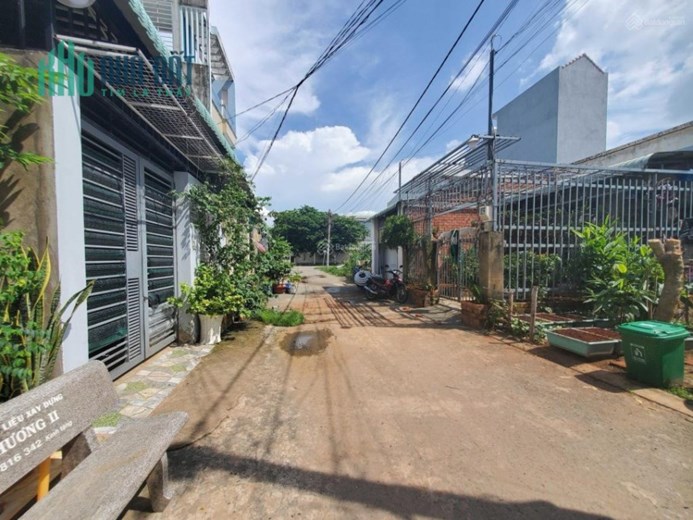 Lô đất đường 6 Long Bình diện tích 76m giá tốt