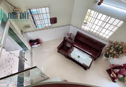 Bán nhà ngộp Bank 4 tầng BTCT Nguyễn Đình Thi 93m2 Hẻm ba gác chỉ nhỉnh 6 tỷ TL