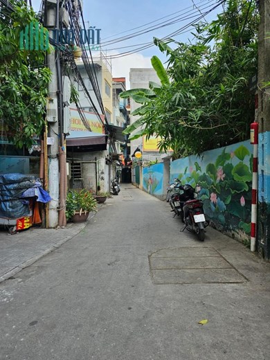 Gần Phố-Gần Hồ Điều Hòa-Gần Ô Tô-Giá Cực Ngon.
BÁN NHÀ PHỐ VÕ THỊ SÁU.