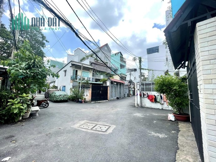 NGANG KHỦNG - HẺM Ô TÔ -SỔ NỞ HẬU - SÁT MẶT TIỀN