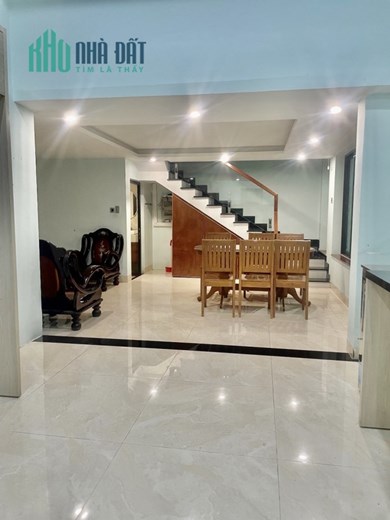 CHO THUÊ TÒA 5 TẦNG MẶT TIỀN ĐƯỜNG XÔ VIẾT NGHỆ TĨNH VỪA Ở VỪA KINH DOANH - 45TR/T