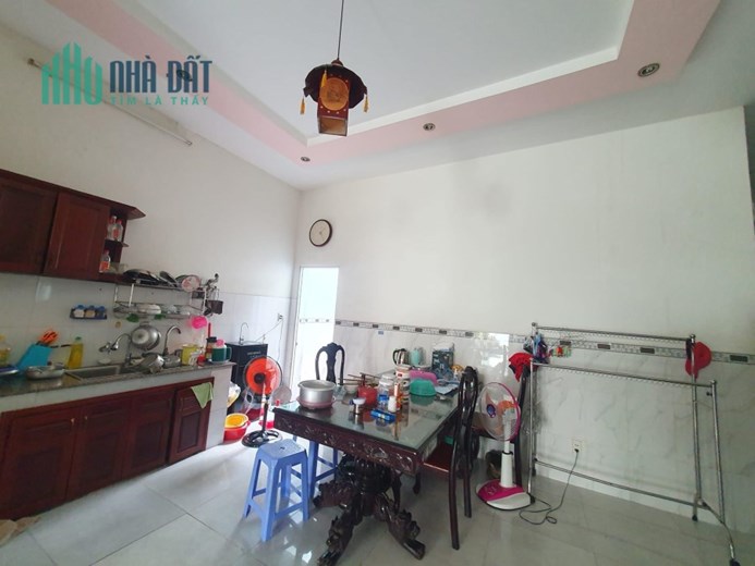 Nhà rẻ Bình Thạnh, đường Nơ Trang Long, 89m2, gần mặt tiền, chỉ 6 tỷ 400