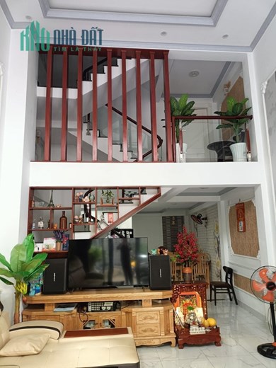 Chủ gửi bán gấp căn nhà xây mới thiết kế Châu Âu - P.Linh Xuân - Thủ Đức